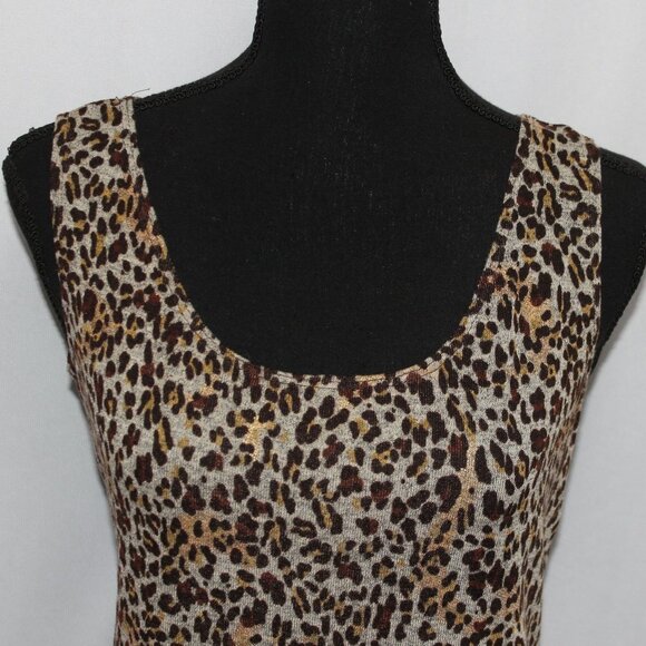 Chico's Size 2 Animal Print Sparkly Accented Top - Picture 3 of 10